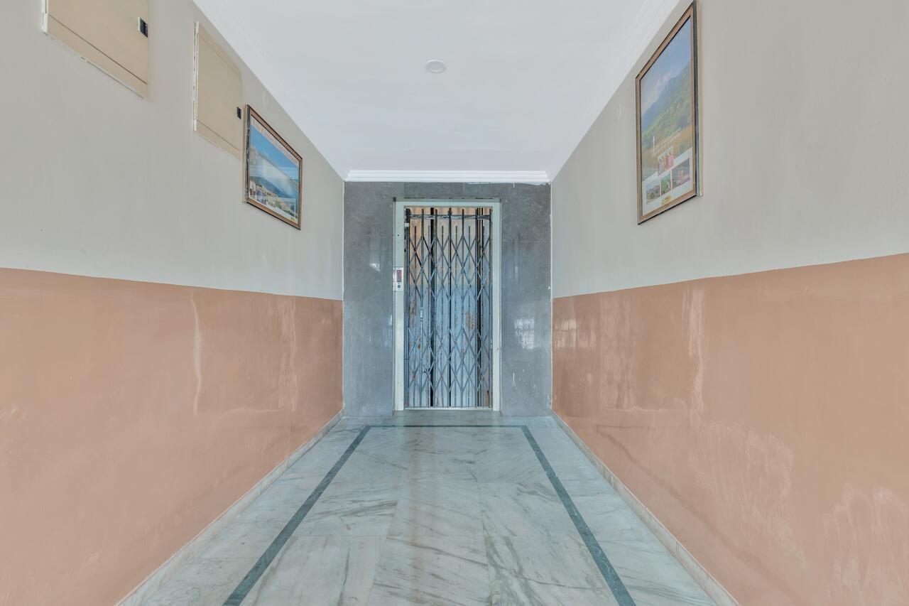 Oyo 11428 Hotel Krishna'S Residency ハイデラバード エクステリア 写真